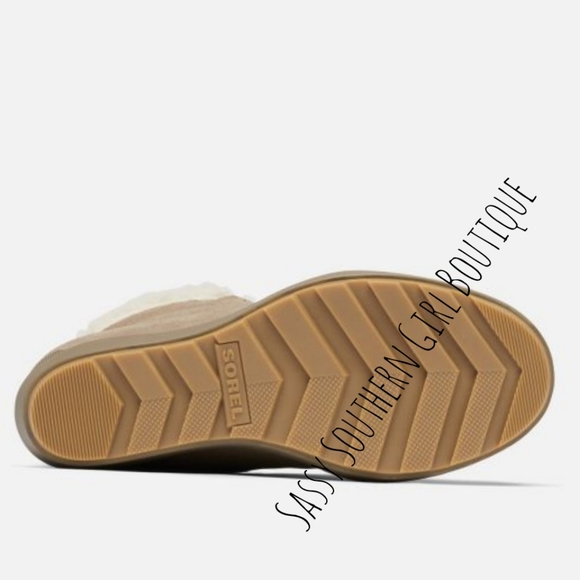 🆕⭐SOREL Evie II Taupe suede and Sherpa booties - Picture 9 of 16